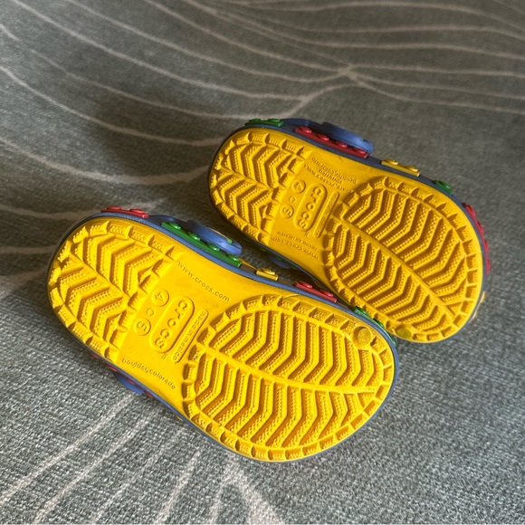 Toddler LEGO Crocs - Picture 4 of 4